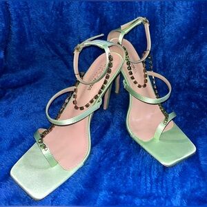 Women’s Fashion Nova Green Satin Heels Size 9